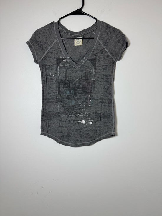 American Eagle Outfitters Tops - American Eagle Burnout V Neck Tee XS Gray Vintage Graphic Shirt